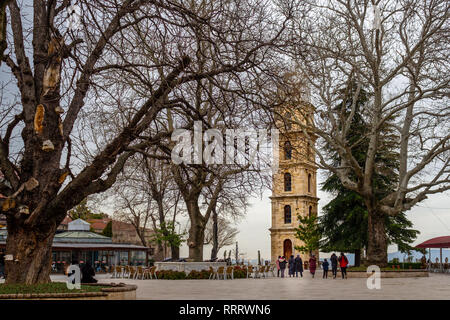 Bursa/Türkei - am 25. Januar 2019: Bursa Clock Tower. Beliebte touristische Reiseziel von Bursa Stockfoto
