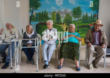 Donmatias, Antioquia, Kolumbien: Pflege für ältere Menschen - Association CPSAM' Gilberto Jamarillo Mesa' Stockfoto