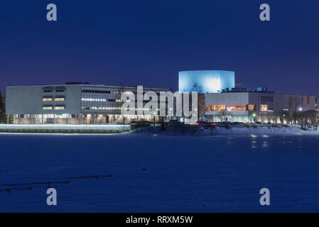 Theater (Oulu Oulun kaupunginteatteri) und Oulu City Library (Oulun pääkirjasto), Oulu, Finnland Stockfoto