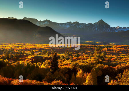 Colorado's Dallas in den San Juan Mountains im Herbst Teilen Stockfoto