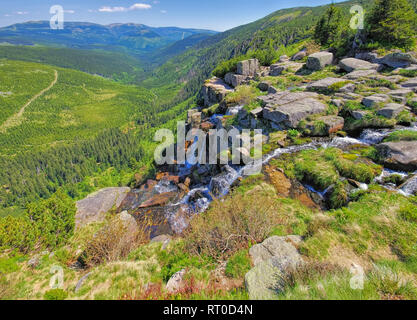 Wasserfall Pantschefall im Riesengebirge, Tschechien Stockfoto