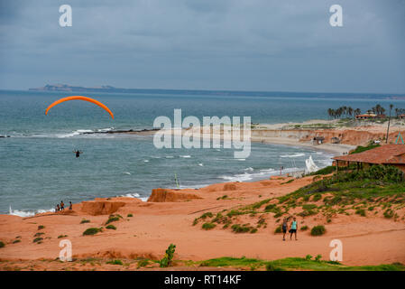 Canoa Quebrada, Brasilien - 18. Januar 2019: Der Strand von Canoa Quebrada auf Brasilien Stockfoto