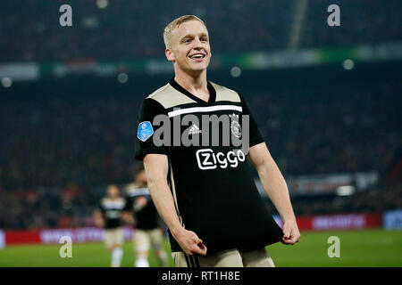 Rotterdam, Niederlande. 27 Feb, 2019. ROTTERDAM, 27-02 -20-19, Stadion De Kuip, Holländischen KNVB Cup, Halbfinale. Donny van de Beek feiert 0-3 während des Spiels Feyenoord - Ajax. Credit: Pro Schüsse/Alamy leben Nachrichten Stockfoto