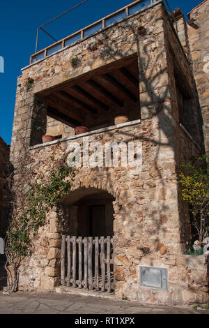 Pals, eine mittelalterliche Stadt mit Häusern aus Stein in Katalonien, Girona, Spanien Stockfoto