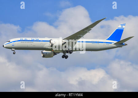 TEL AVIV, Israel - 24. Februar 2019: Boeing 787 der El-AL auf dem Ben-Gurion International Airport. Stockfoto