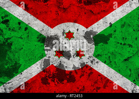 Burundi Flagge auf alte Mauer. Patriotische grunge Hintergrund. Nationalflagge von Burundi Stockfoto