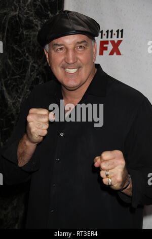 Gerry Cooney 2011 Foto von John Barrett/PHOTOlink Stockfoto