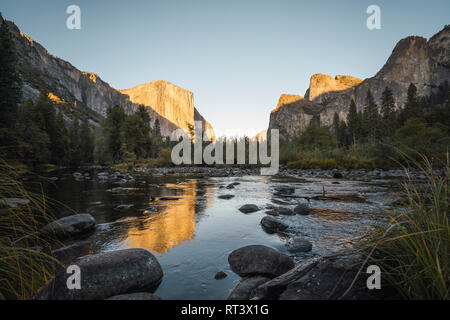 USA, Kalifornien, Yosemite National Park, Yosemite Tal Stockfoto