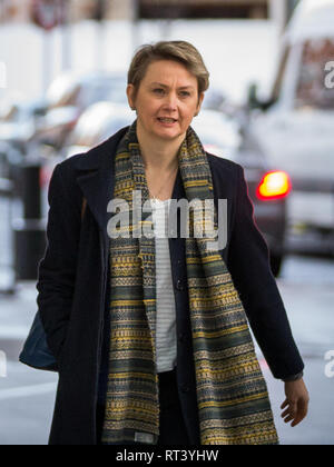 Gäste bei der BBC anreisen, für die Andrew Marr Show, London, UK bietet: Yvette Cooper MP Wo: London, Vereinigtes Königreich, wenn: 27 Jan 2019 Credit: Wheatley/WANN Stockfoto