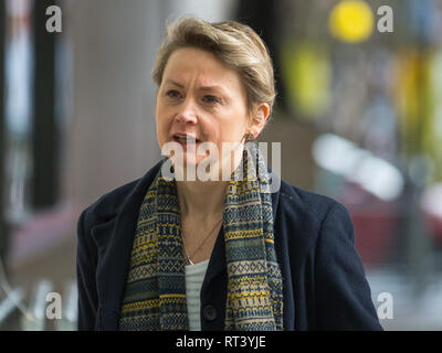 Gäste bei der BBC anreisen, für die Andrew Marr Show, London, UK bietet: Yvette Cooper MP Wo: London, Vereinigtes Königreich, wenn: 27 Jan 2019 Credit: Wheatley/WANN Stockfoto