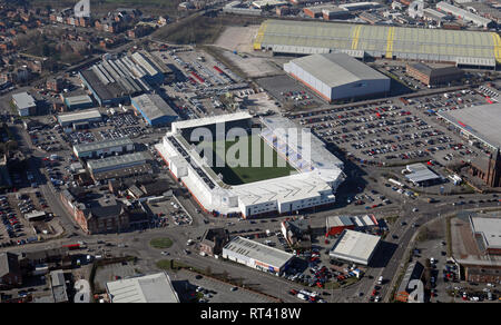 Luftaufnahme des Halliwell Jones Stadium, Warrington Stockfoto