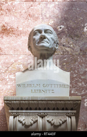 Gottfried Wilhelm Leibniz, deutscher Philosoph, Büste, Walhalla Memorial in der Nähe von Donaustauf, Deutschland, Additional-Rights - Clearance-Info - Not-Available Stockfoto