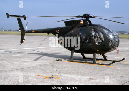 Japanisches Heer JGSDF Kawasaki OH-6D Stockfoto