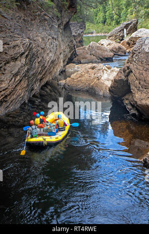 Floß auf den Franklin River Stockfoto