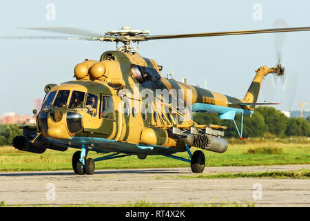 Ein Kasachstan Air Defence Forces Mi-171 Sh Hubschrauber. Stockfoto