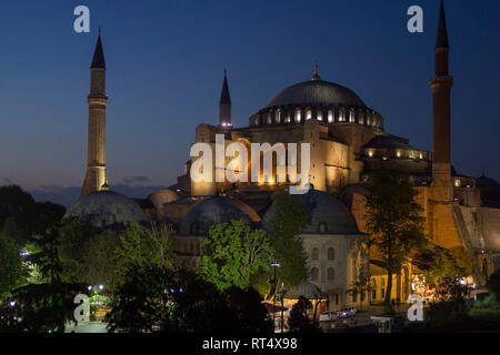 Die Hagia Sophia bei Nacht Stockfoto