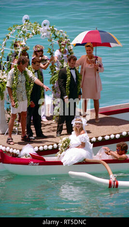 Honolulu, Hawaii, 20. Juli 1999 Erster Tag der Dreharbeiten "BayWatch Hawaii. Hintergrund Extras auf dem Set von "Baywatch Hawaii" Stockfoto