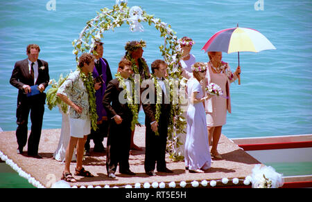 Honolulu, Hawaii, 20. Juli 1999 Erster Tag der Dreharbeiten "BayWatch Hawaii. Hintergrund Extras auf dem Set von "Baywatch Hawaii" Stockfoto