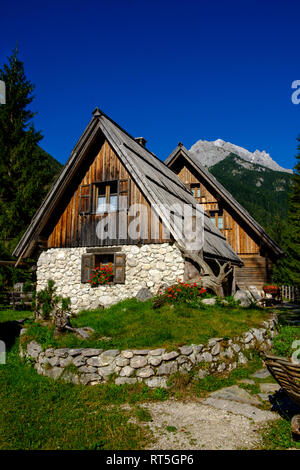 Slowenien, Soca Tal, in der Nähe von Trenta, Hütte im Triglav National Park Stockfoto
