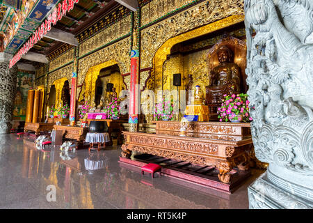 Drei der fünf Weisheit Buddhas, Kek Lok Si-buddhistische Tempel, Georgetown, Penang, Malaysia. Stockfoto