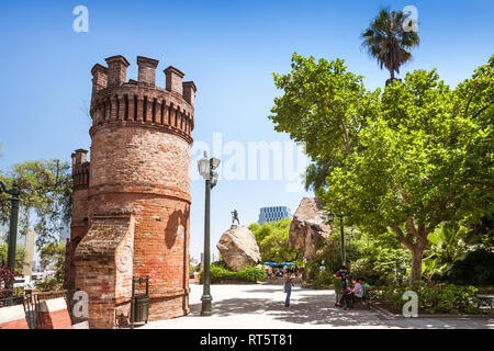 Santiago, Chile, 17. Dezember 2017: Toutists am Fort Hidalgo auf Santa Lucia Hill in Santiago de Chile Stockfoto