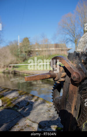 Gatter verriegeln, an der Trent und Mersey Canal, Festival Park, Stoke-on-Trent Stockfoto