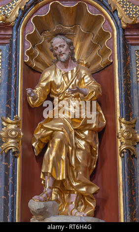 Prag, tschechische Republik - 18. Oktober 2018: Die geschnitzten polychrme Statue von St. Joseph in der Kirche Kostel Svaté Alexandrijské von František Ignác Weiss (17. Stockfoto