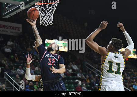 Fairfax, Virginia, USA. 27 Feb, 2019. JULUIS JOHNSON (32) versucht zu zählen, die während des Spiels an EagleBank Arena in Fairfax, Virginia statt. Credit: Amy Sanderson/ZUMA Draht/Alamy leben Nachrichten Stockfoto