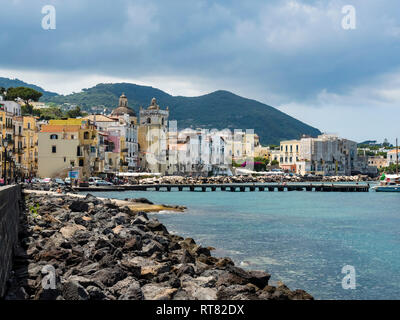 Italien, Kampanien, Neapel, Golf von Neapel, Ischia, Ischia, Altstadt Stockfoto