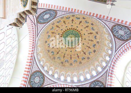 Eine Innenansicht der Süleymaniye-Moschee (Süleymaniye Camisi), Istanbul, Türkei Stockfoto