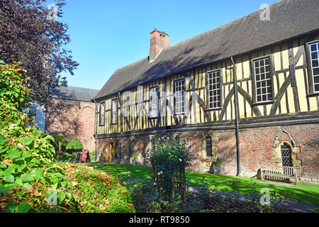 Merchant Adventurers Halle mittelalterlichen Guildhall im Jahre 1357 gebaut, die die Gilde unseres Herrn Jesus Christus und die Jungfrau Maria york Yorkshire uk Stockfoto