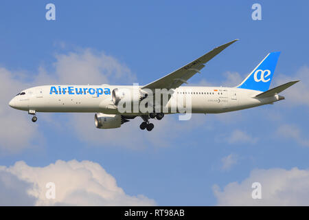 TEL AVIV, Israel - 24. Februar 2019: Boeing 787 der Air Europa auf dem Ben-Gurion International Airport. Stockfoto