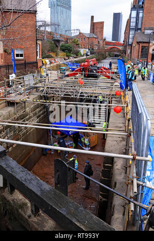 Cw6600 Lock 92 Rochdale bis zum Tag der offenen Tür 9.2.19 eingestellt als Teil der Winter 2018-19 maintaince Programm den Kanal und Fluss Vertrauen arbeiten Stockfoto