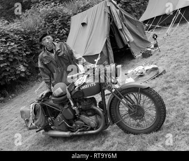 Southwick Dorf der Zweite Weltkrieg D-Day Revival 2018. Vintage army Motorrad. Stockfoto