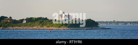 Nobska Leuchtturm befindet sich an der südwestlichen Spitze von Cape Cod, Massachusetts, USA. Diese historischen Leuchtturm wurde 1876 erbaut. Stockfoto