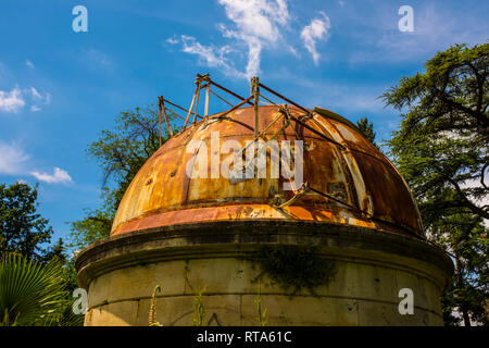 Astronomie Sternwarte, observatoire astronomique in Jardin des Plantes de Montpellier - Botanische Gärten, Montpellier, Frankreich. Auf Anregung gebaut Stockfoto