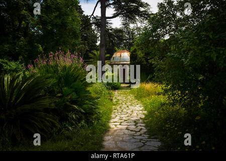 Astronomie Sternwarte, observatoire astronomique in Jardin des Plantes de Montpellier - Botanische Gärten, Montpellier, Frankreich. Auf Anregung gebaut Stockfoto