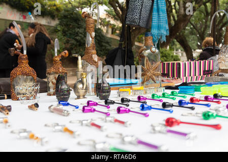 Buenos Aires/Argentinien 15/06/2014. Verkauf von Kunsthandwerk in Feria Artesanal De San Isidro oder Handwerk Messe von San Isidro. Stockfoto