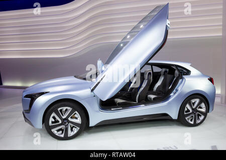 FRANKFURT, Deutschland - 13.09.2013: Subaru Viziv Concept Car auf der IAA 2013 gezeigt. Stockfoto