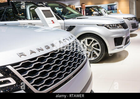 Genf, Schweiz - 7. MÄRZ 2018: Neues Land Rover Range Rover Luxus-SUV Autos auf dem 88. Internationalen Automobilsalon in Genf präsentiert. Stockfoto