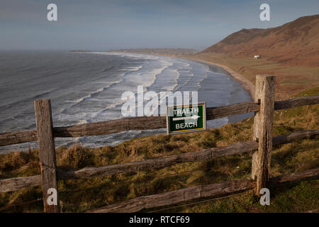 Zweisprachig Englisch Walisisch Zeichen an Rhossili Stockfoto