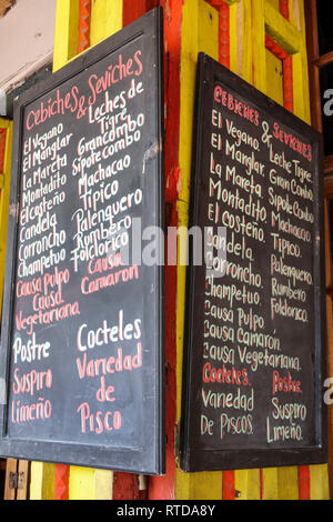 Cartagena Kolumbien, Shopping Shopper Shopper Shop Shops Markt Märkte Markt Kauf Verkauf, Einzelhandel Geschäfte Business-Unternehmen, Plaza de los Stockfoto