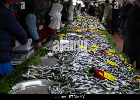 Fischmarkt in Istanbul, Türkei Stockfoto