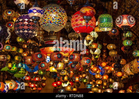 Großer Basar Istanbul, traditionelle Souvenirs Stockfoto