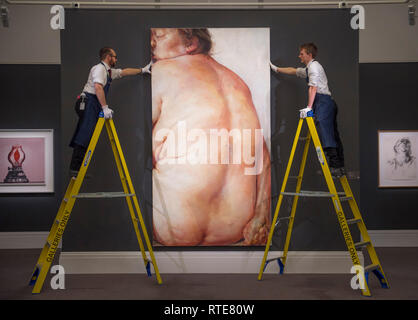 Sotheby's, New Bond Street, London, UK. 1 Mär, 2019. Jenny Saville Körper Positive Giantess 'Punkt' führt eine Öffnung von Arbeit durch wegweisende Künstlerinnen. Letzte an der Auktion für £ 457,250 jetzt bei £ 5,000,000-7, 000.000 geschätzten verkauft. Der Verkauf findet am 5. März 2019. Credit: Malcolm Park/Alamy leben Nachrichten Stockfoto