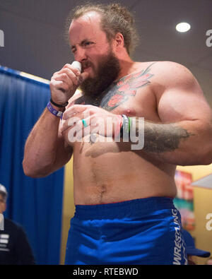 Columbus, USA. 01 Mär, 2019. März 1, 2019: Adam Tucker (USA) konkurriert im MAS Wrestling Wettbewerb an der Arnold Sports Festival in Credit: Brent Clark/Alamy leben Nachrichten Stockfoto