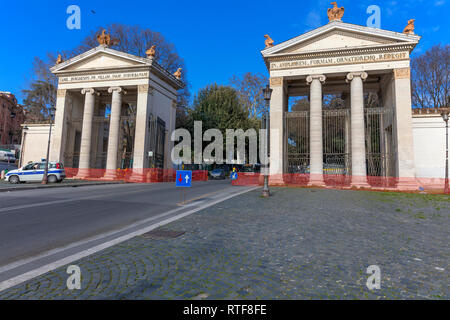 Haupteingang zum Park der Villa Borghese, der Piazzale Flaminio, Rom, Latium, Italien Stockfoto