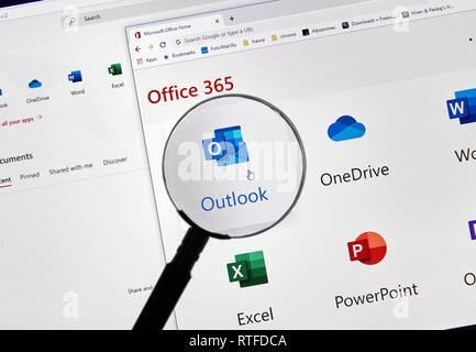 MONTREAL, KANADA - 28. FEBRUAR 2019: Microsoft Outlook Symbol Neu. Office 365 ist der Markenname Microsoft verwendet für eine Gruppe von Abonnements, die Anbietern Stockfoto
