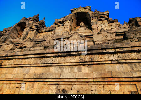 Mahayana buddhistische Tempel (8. Jahrhundert), Borobudur, in der Nähe von Magelang, Java, Indonesien Stockfoto