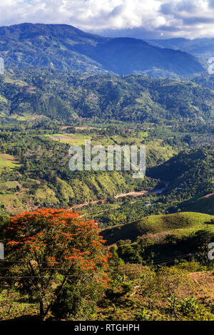 Landschaft in der Nähe von San Agustin Archäologischen Park, Kolumbien Stockfoto